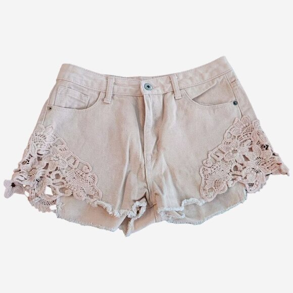 🪻BOGO🪻 Forever 21 Women's High Rise Blush Pink‎ Lacey Denim Shorts - Picture 1 of 10